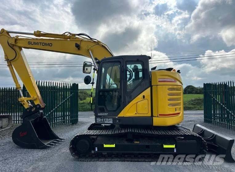 Sumitomo SH1305 中型挖掘机