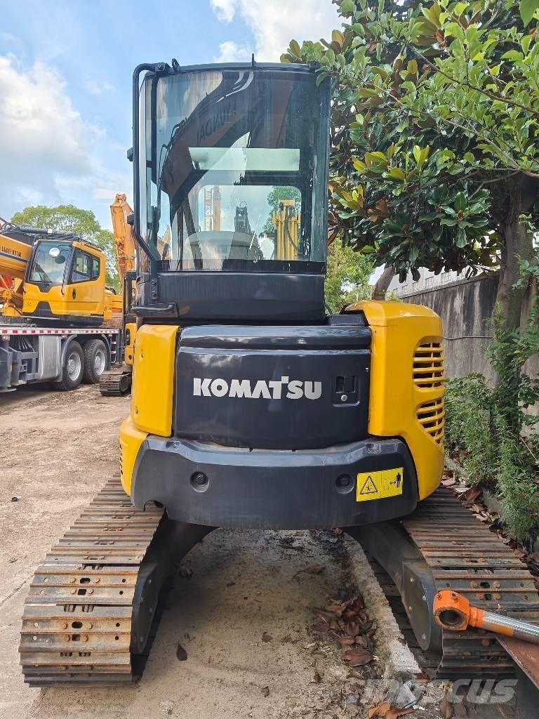 Komatsu PC55MR 小型挖掘机