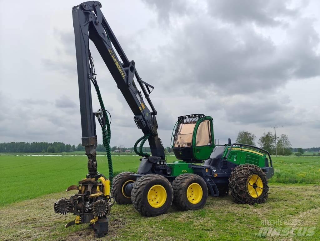 John Deere 1170 G 收割机