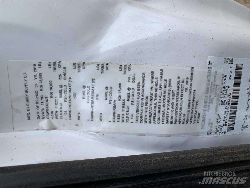 Ford F 650 XL SD 水罐车