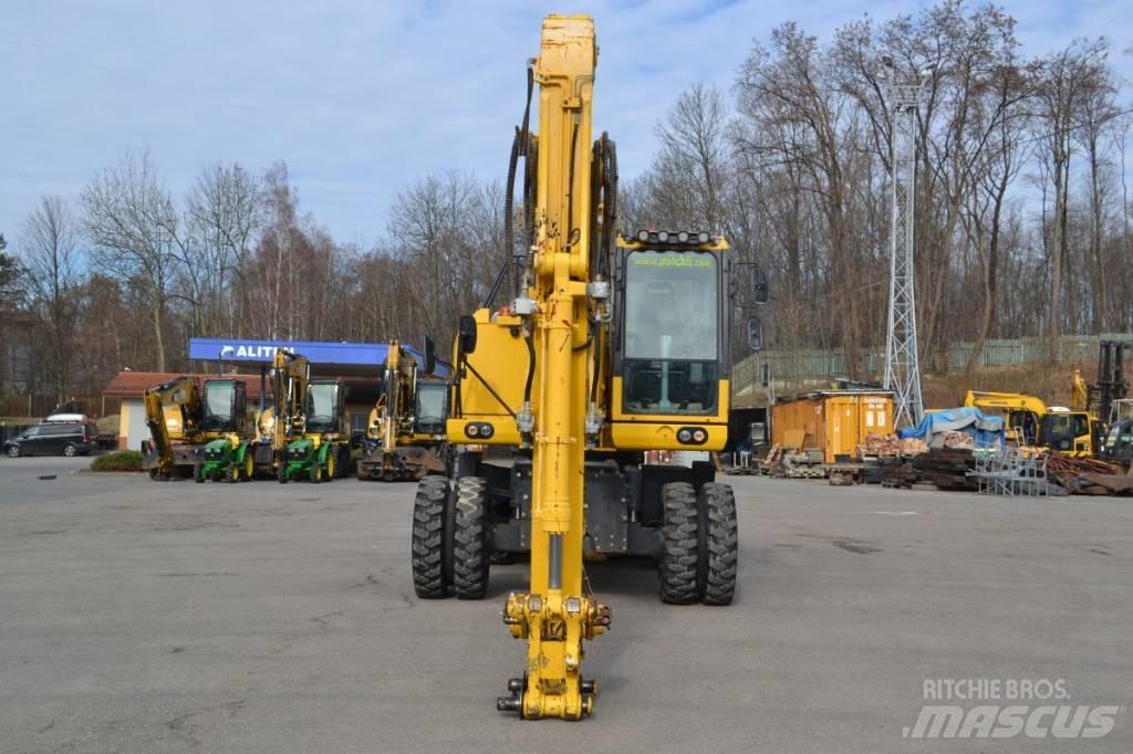 Komatsu PW 180-10 轮式挖掘机