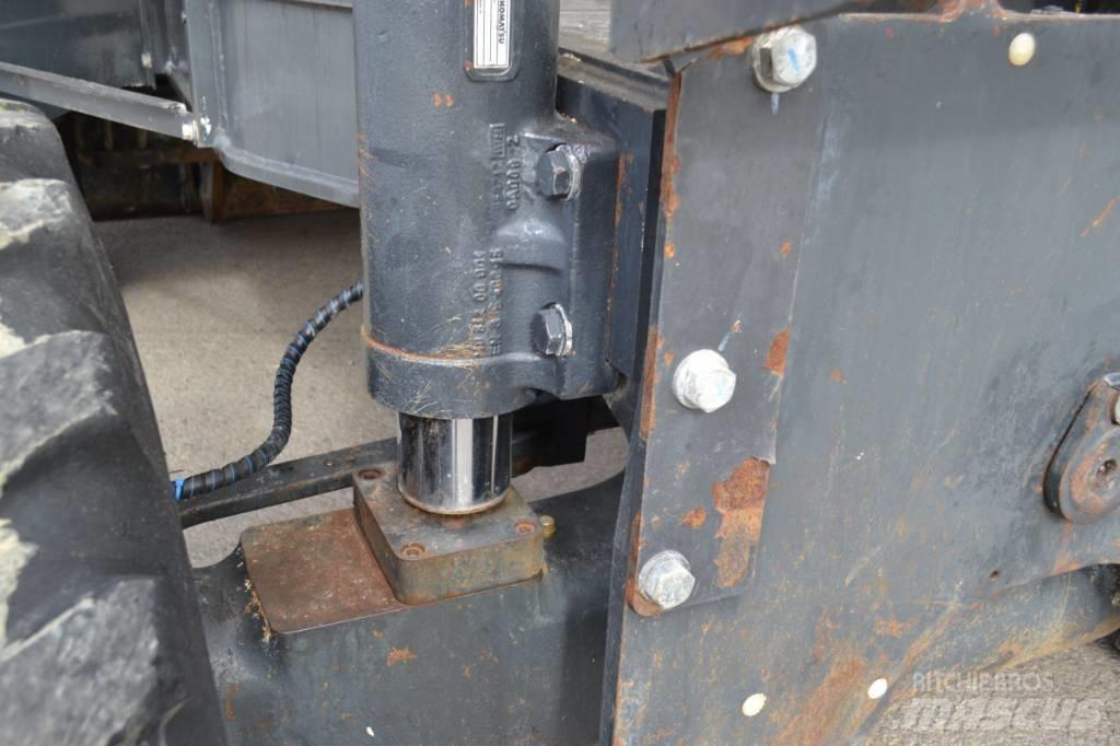 Komatsu PW 180-10 轮式挖掘机