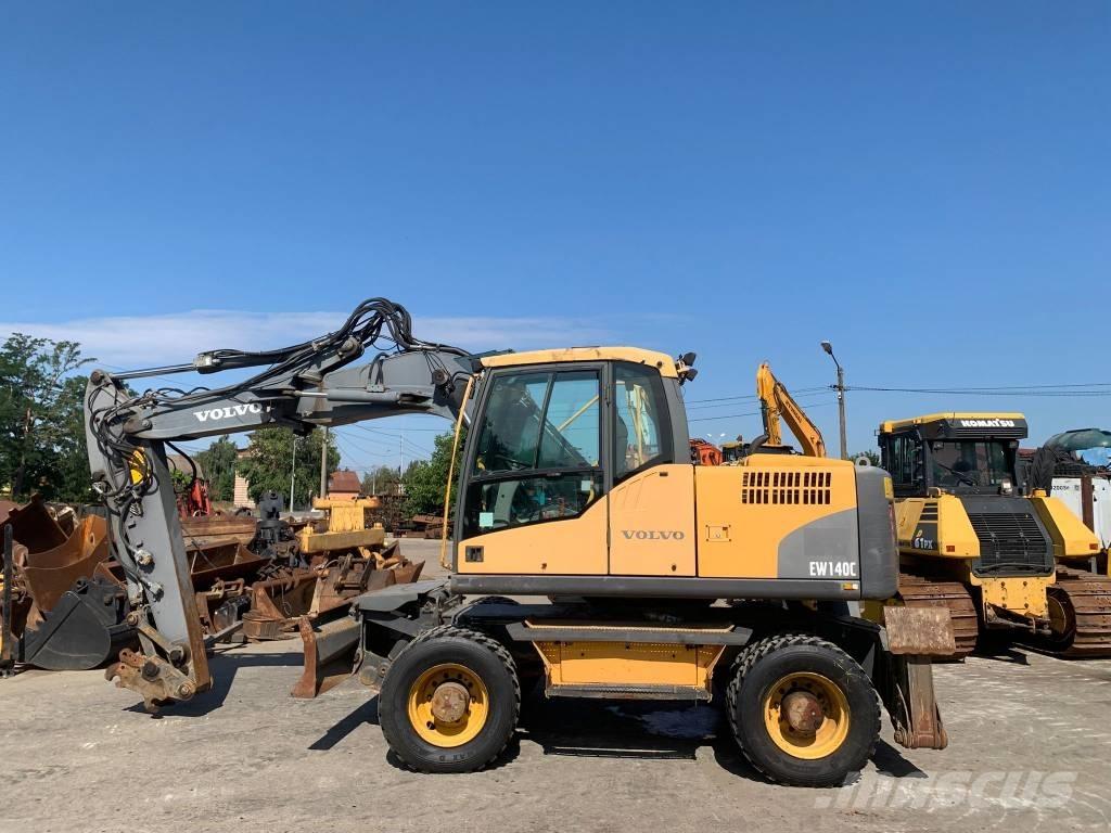 Volvo EW 140 C 轮式挖掘机