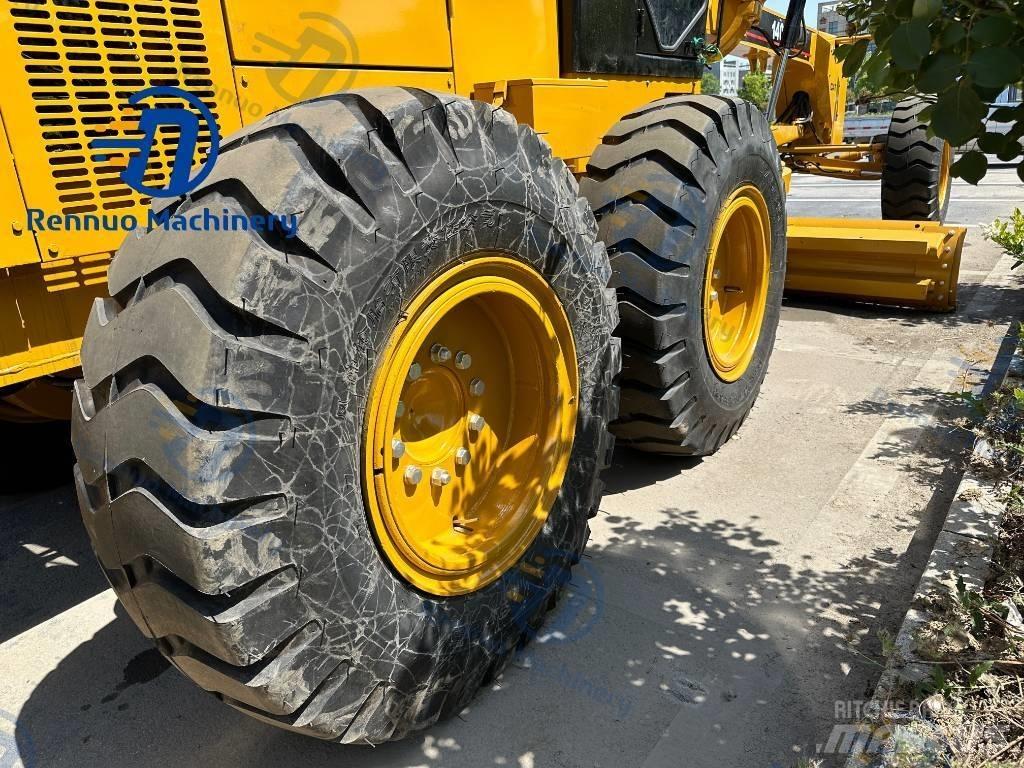 CAT 140H 平地机/推土机