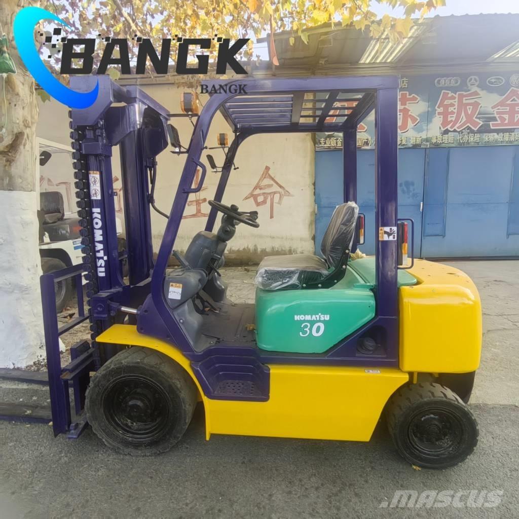Komatsu FD 30 柴油叉车