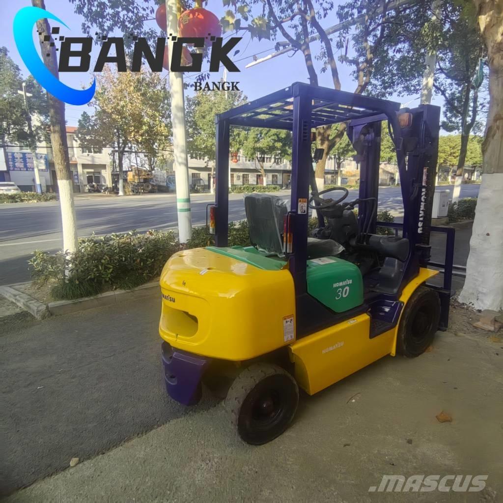 Komatsu FD 30 柴油叉车