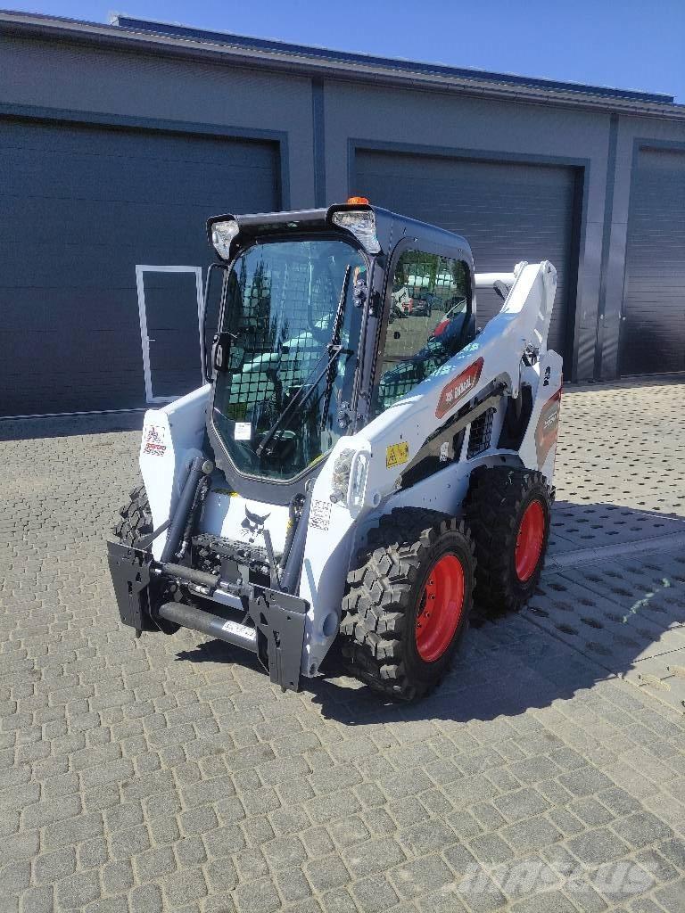 Bobcat S 590 滑移装载机