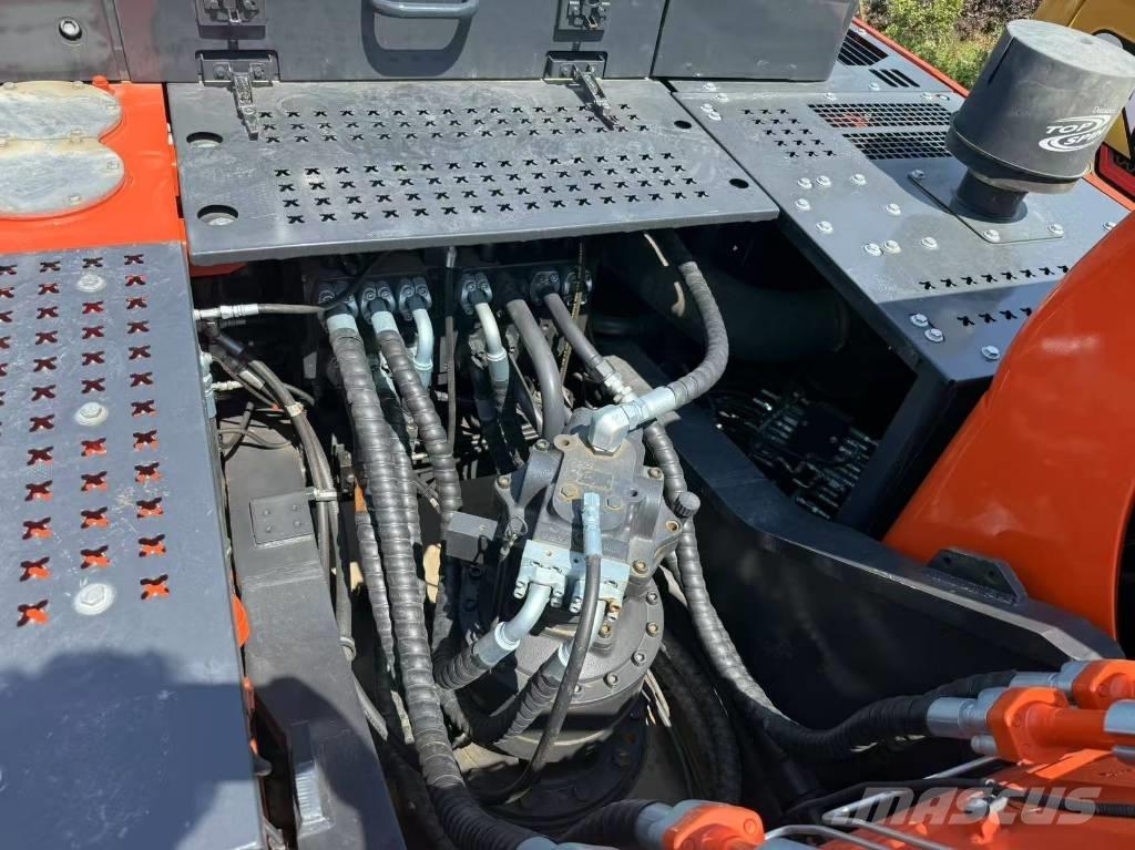 Doosan DX 340 履带挖掘机