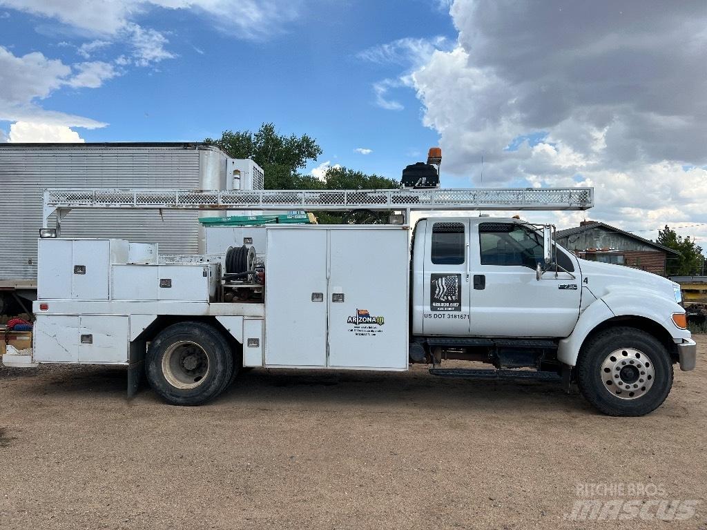 Ford F 750 XL 市政车