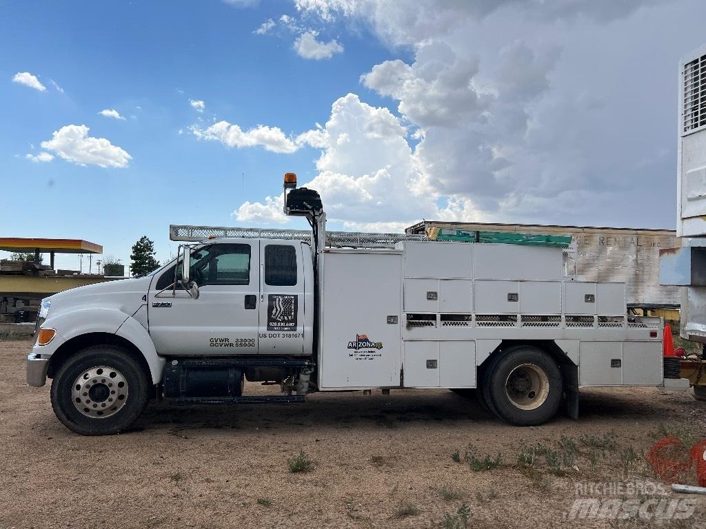 Ford F 750 XL 市政车