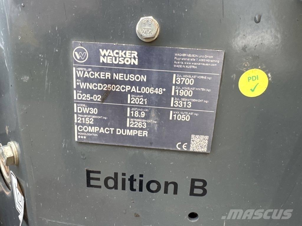 Wacker Neuson DW30 翻斗车\公路型自卸车