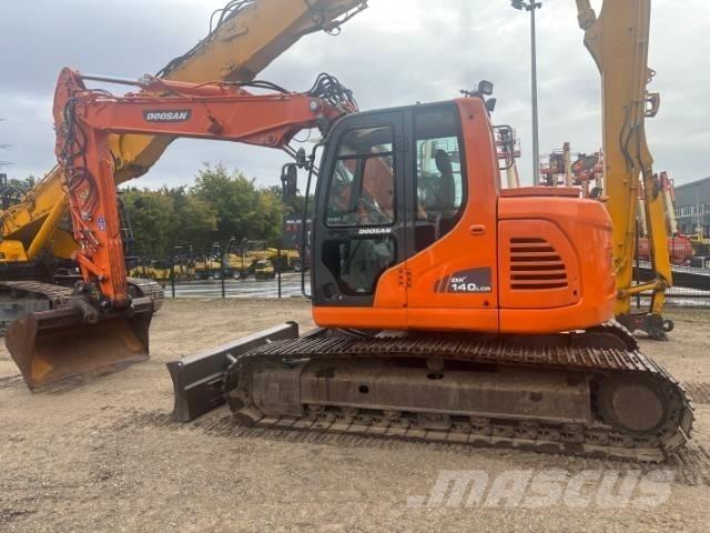 Doosan DX 140 LCR-3 履带挖掘机