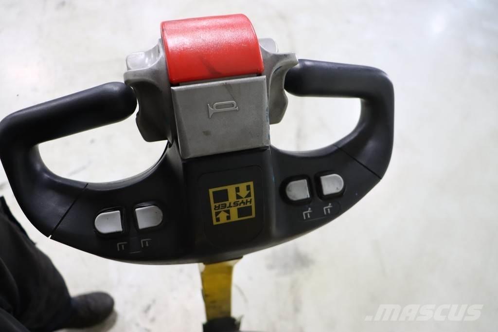 Hyster S1.4 ILAC 手推堆垛车