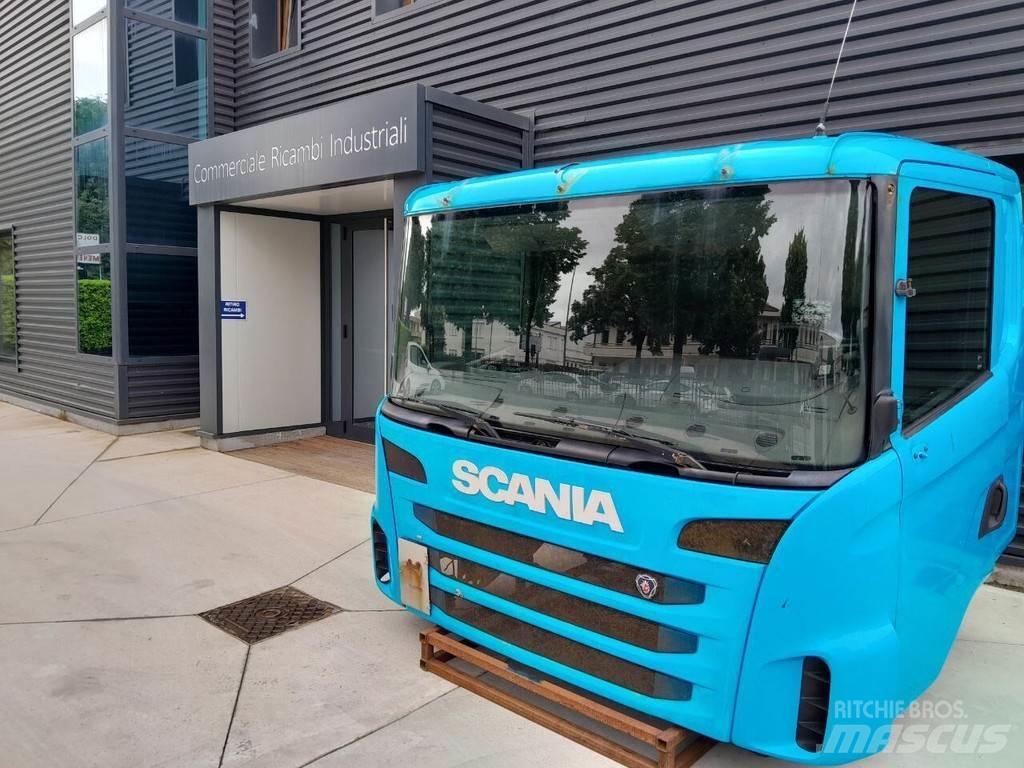 Scania CG16 驾驶室与内部