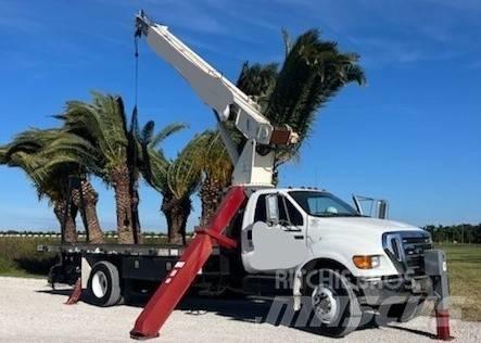 Ford F 750 起重车