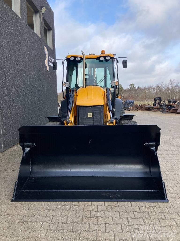 JCB 3 CX 反铲装载机
