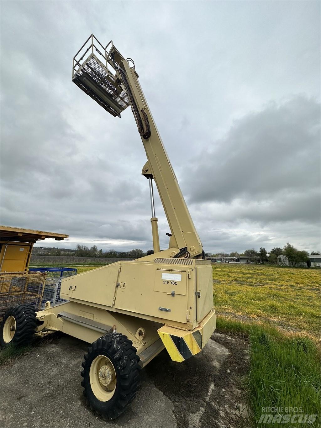 JLG trleskoop 直臂高空工作平台