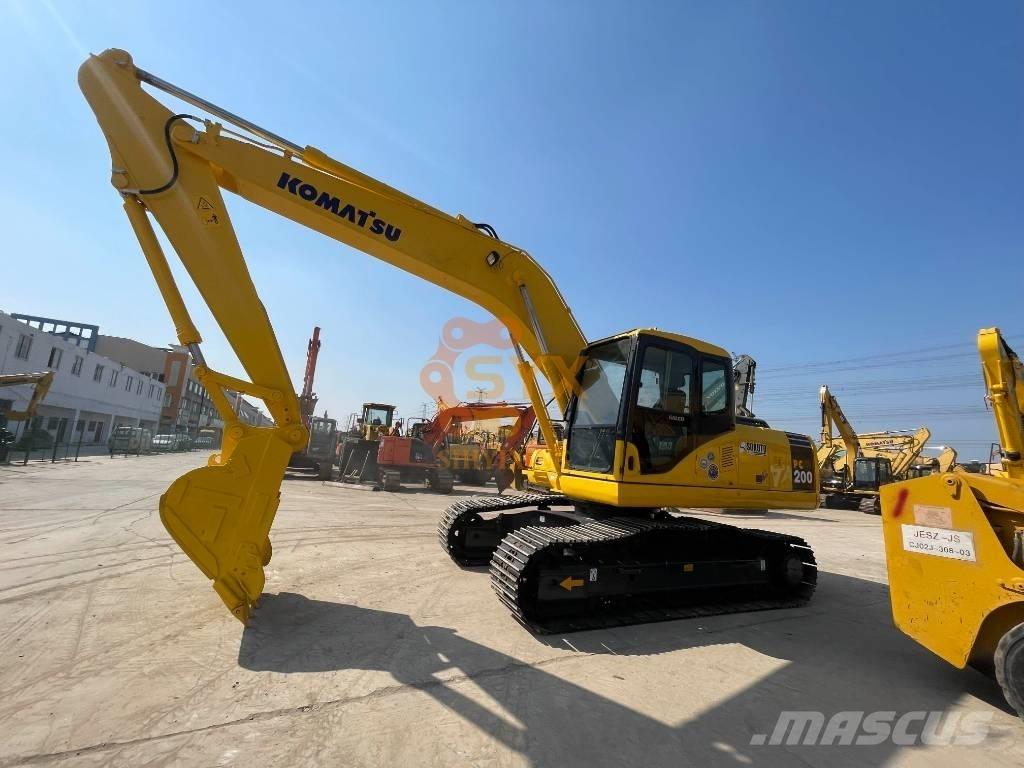 Komatsu PC 200-7 履带挖掘机
