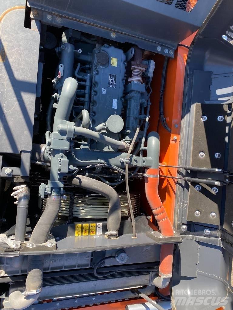 Doosan DX 235 LC-5 履带挖掘机