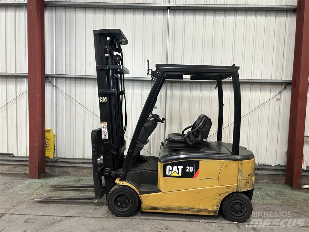 CAT EP20PN 电动叉车