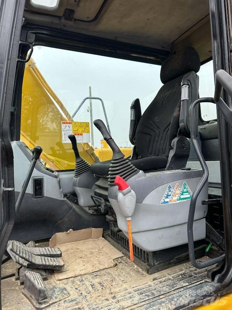 Komatsu PC110-7 履带挖掘机