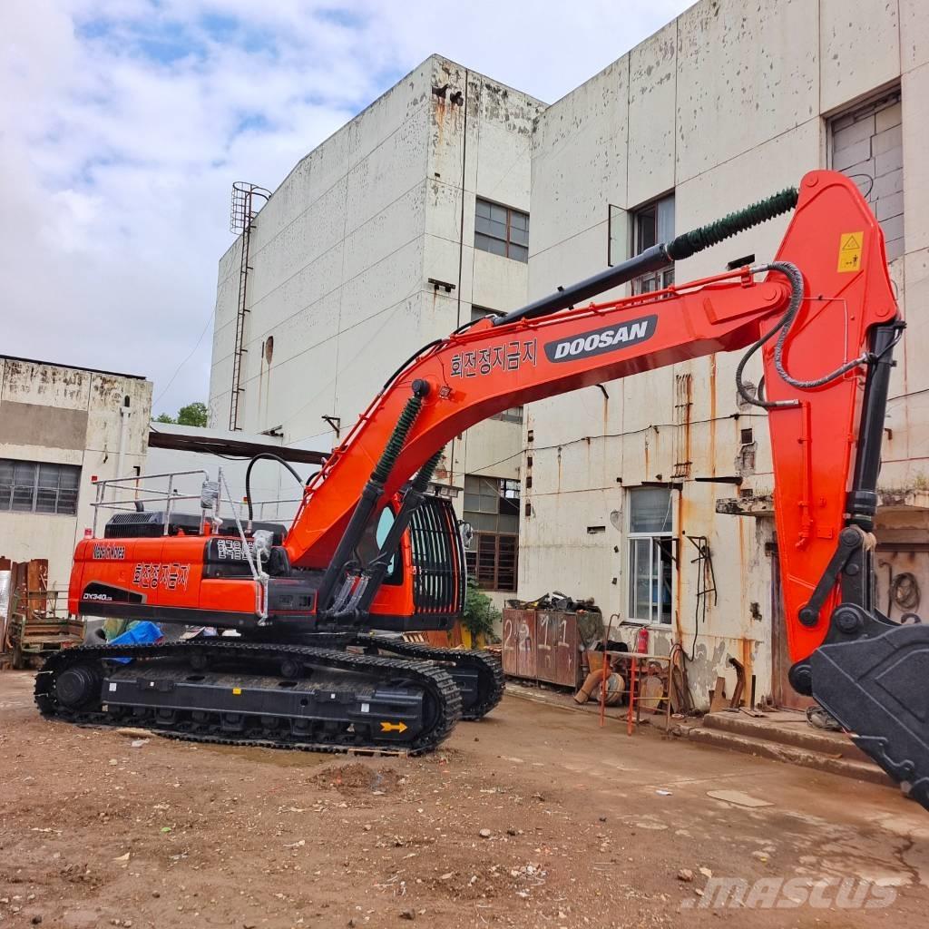 Doosan DX340LC 履带挖掘机