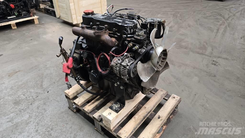 Mitsubishi S4Q2 发动机