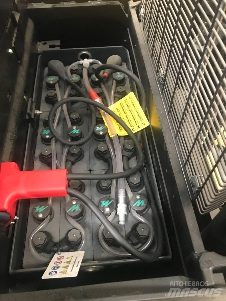 Yale MS14 手推堆垛车