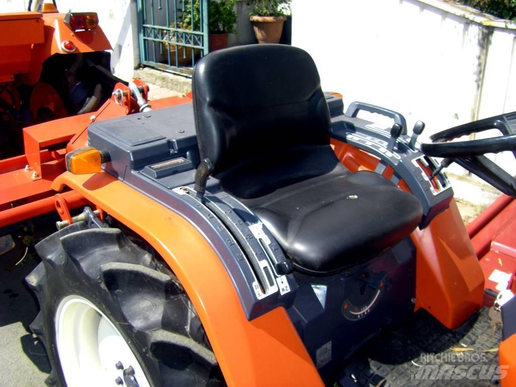 Kubota ASTE A-17 4wd 拖拉机/农用车