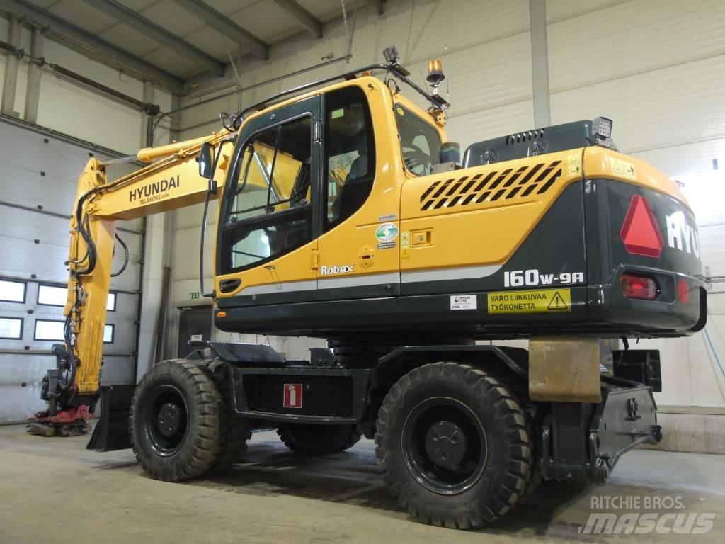 Hyundai R 160 W-9A 轮式挖掘机