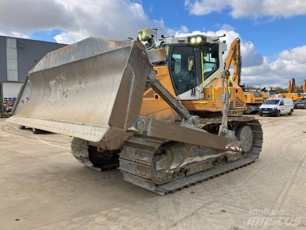 Liebherr PR 746 履带式推土机