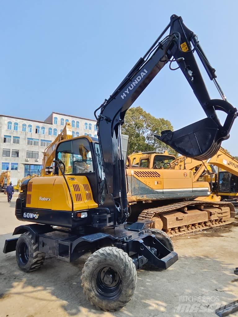 Hyundai 60W-9 轮式挖掘机