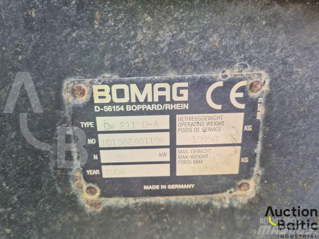 Bomag BW 211 D-4 单轮压路机