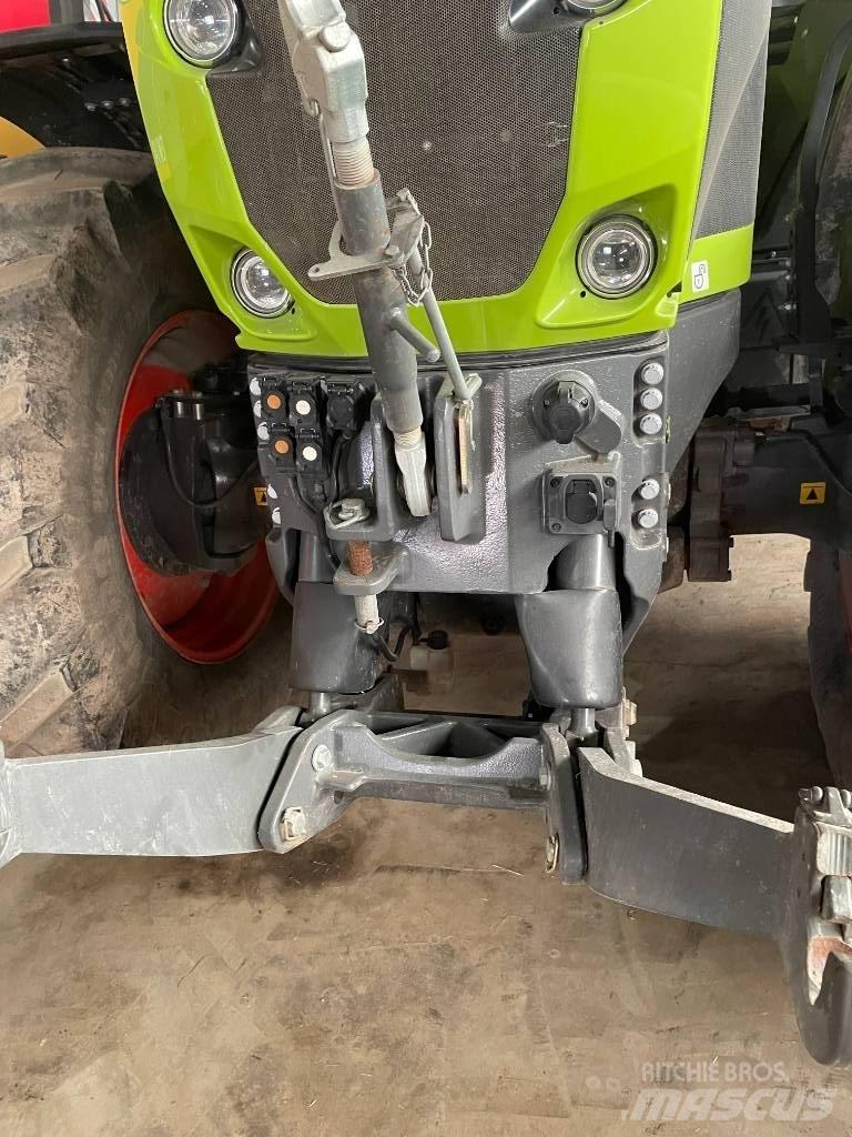 CLAAS 960 Axion 拖拉机/农用车