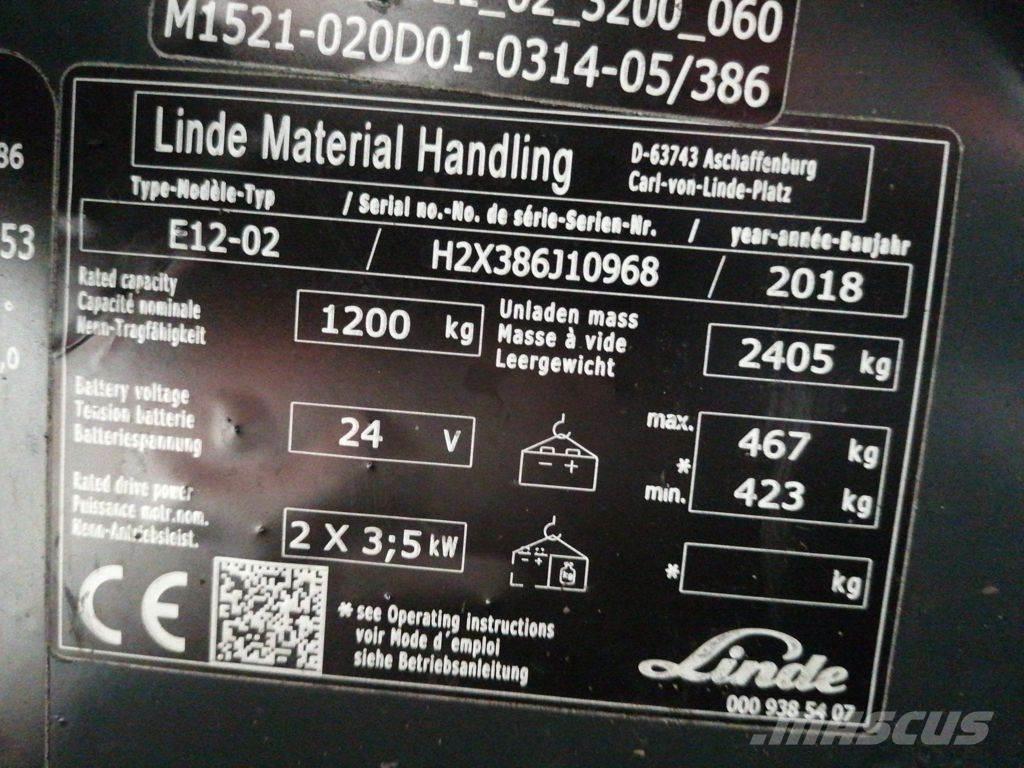 Linde E12-02 电动叉车