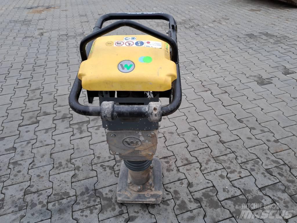 Wacker Neuson AS60e 匝道机