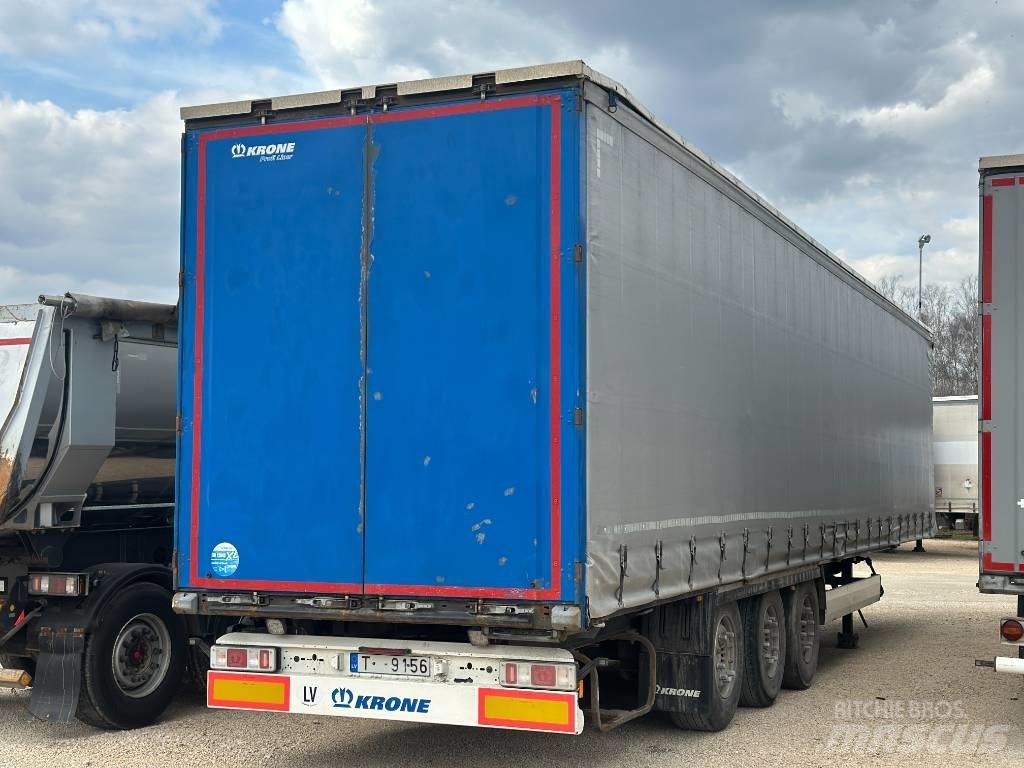 Krone SD 侧帘半挂车