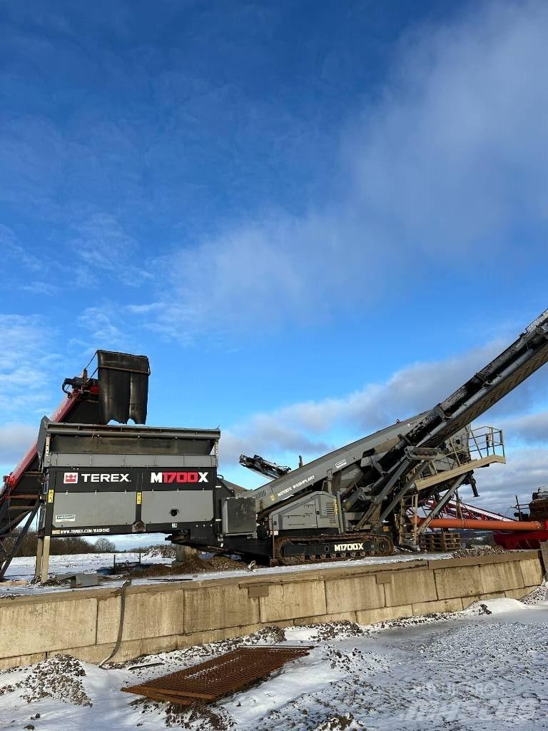 Terex M 1700X-3 移动式筛分机