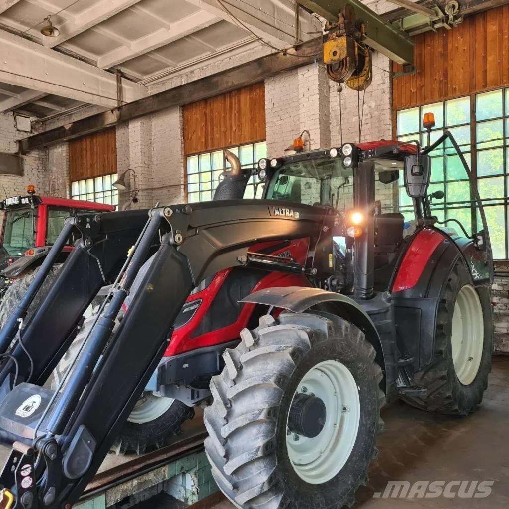 Valtra T 174 拖拉机/农用车