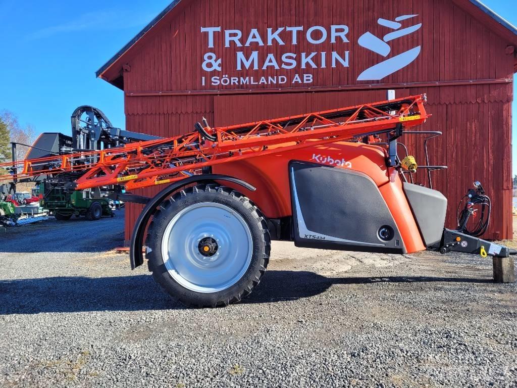 Kubota XTS 4 牵引式喷雾机