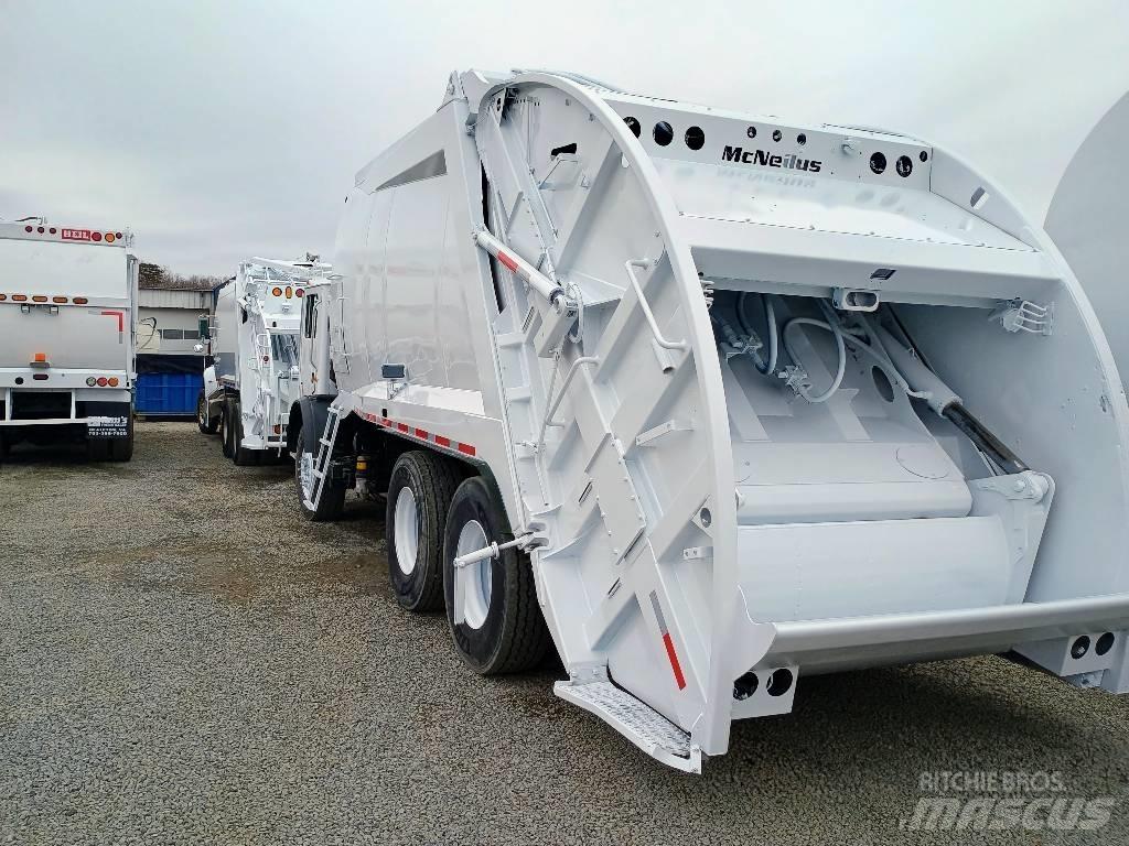 Mack MRU613 垃圾车