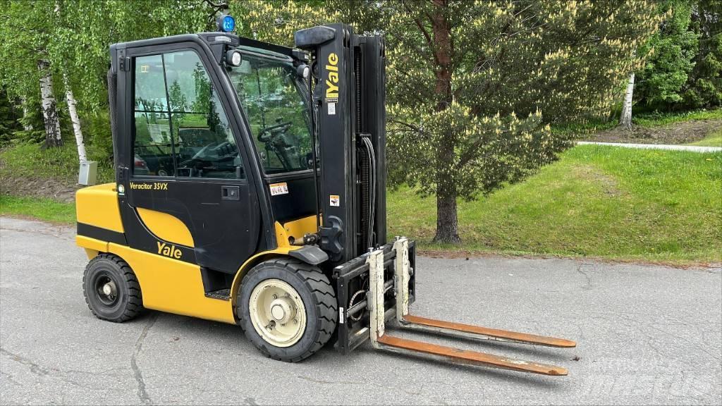 Yale GDP 35 VX 柴油叉车