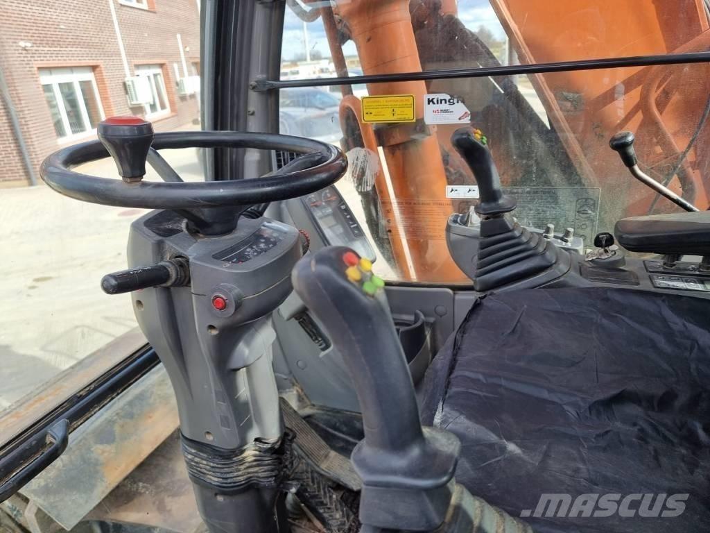 Hitachi ZX 160 W 轮式挖掘机