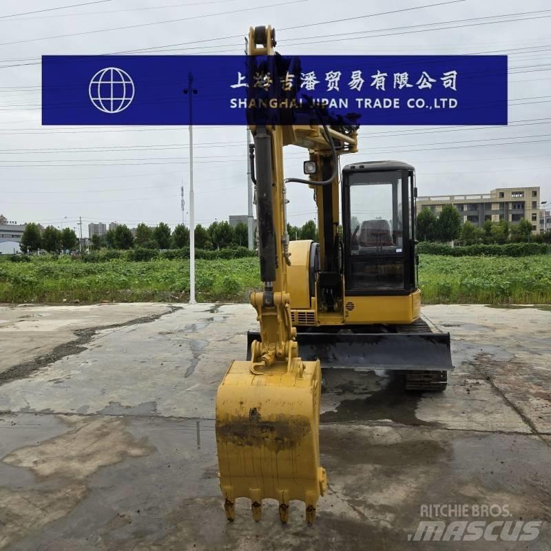 CAT 305C 小型挖掘机