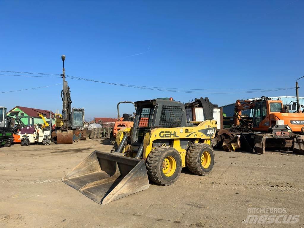 Gehl 7810 Turbo 小型装载机