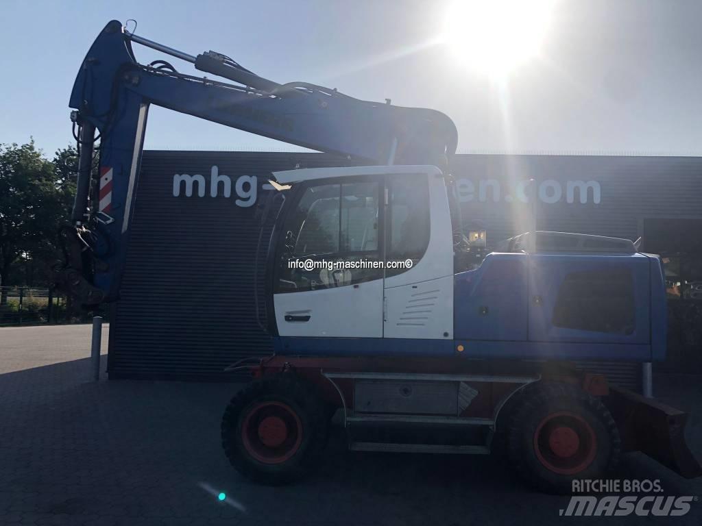 Liebherr A 920 轮式挖掘机
