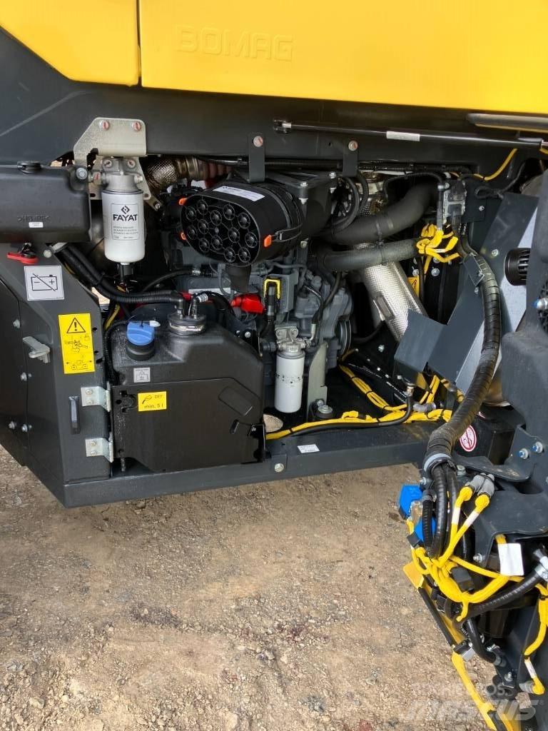 Bomag BW 174 APO-4v 双轮压路机