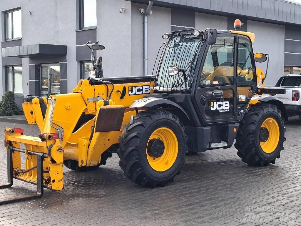 JCB 533-105 伸缩臂叉装车|叉装车