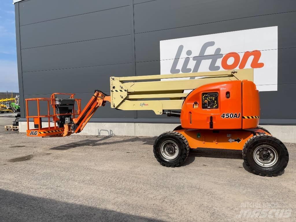 JLG 450 AJ Bomlift 曲臂高空工作平台