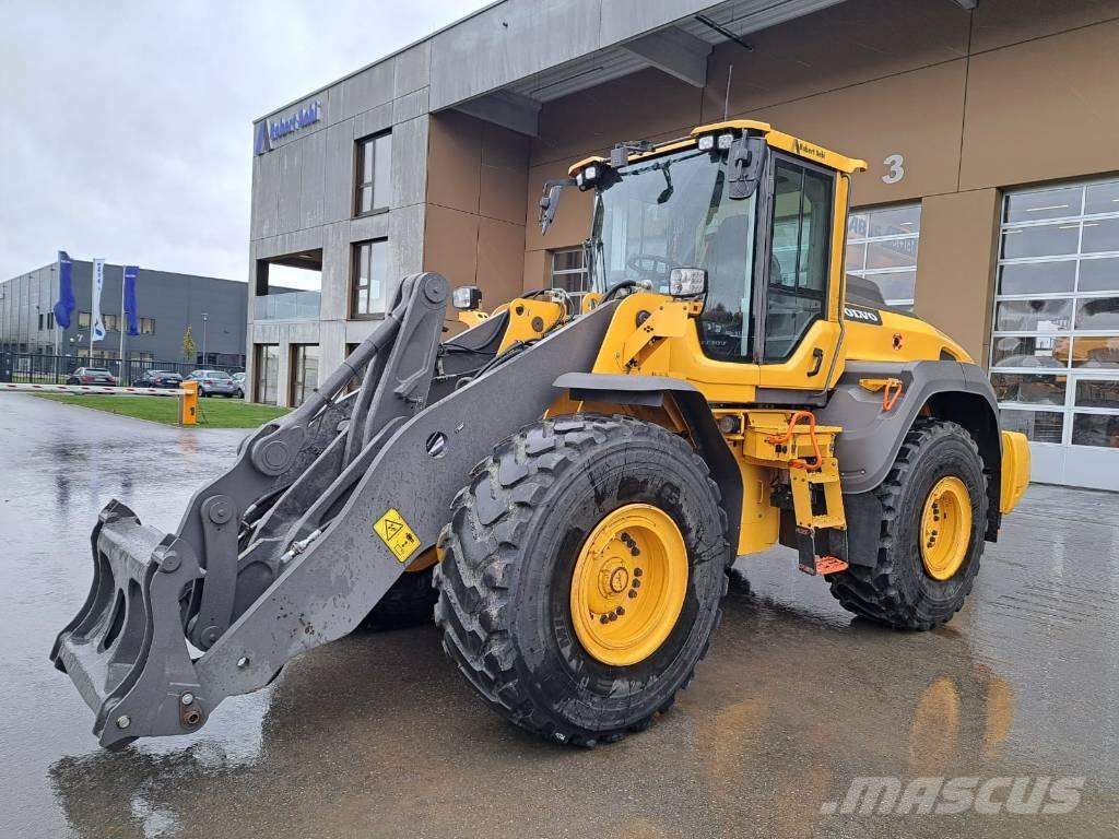 Volvo L 110 H 轮式装载机